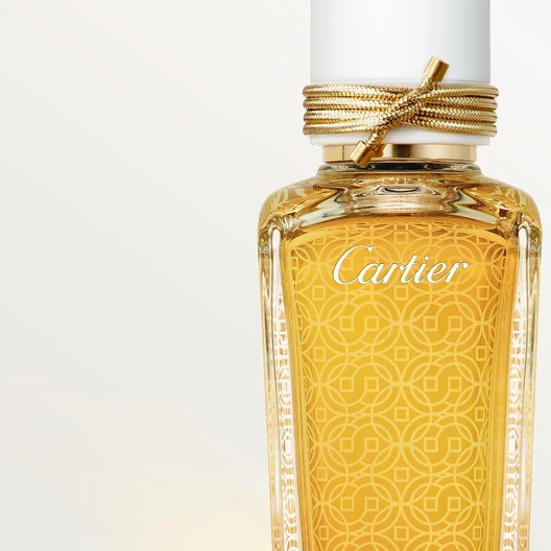 Les Heures Voyageuses Oud & Ambre